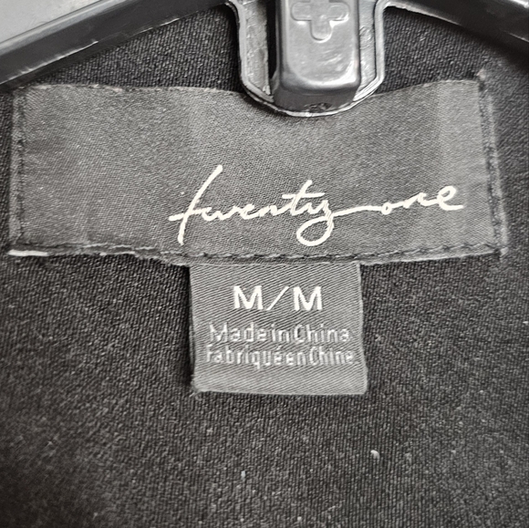 Forever 21 Women's Black Blazer Jacket With Half Cuffed Stripped Sleeves, Size M - Picture 8 of 9